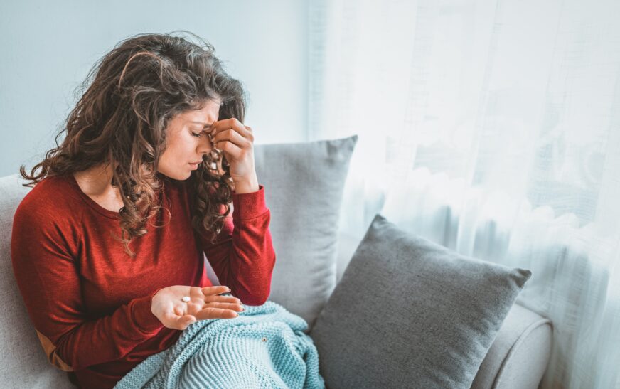 Migrena: cauze, simptome si cand e recomandat sa consulti un neurolog